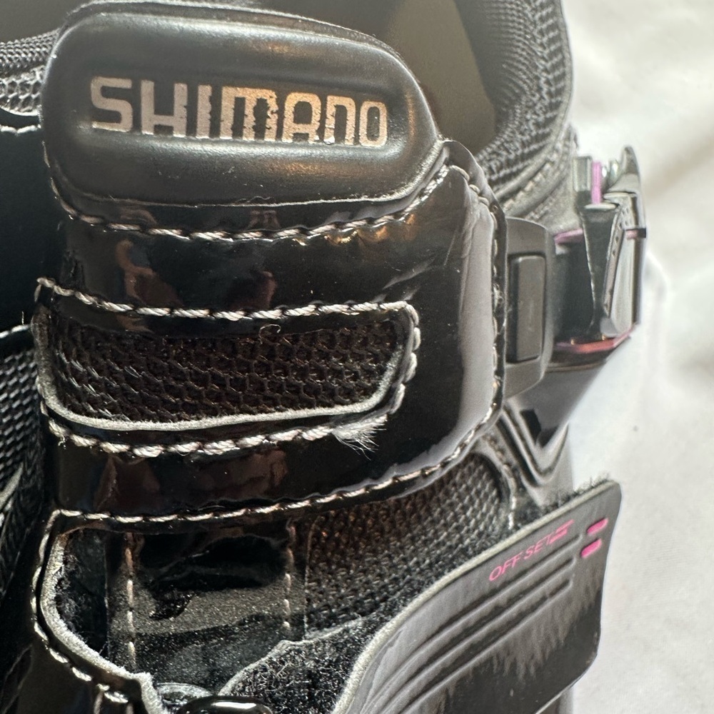 Shimano Black Athletic Cycling Shoes - Picture 10 of 10